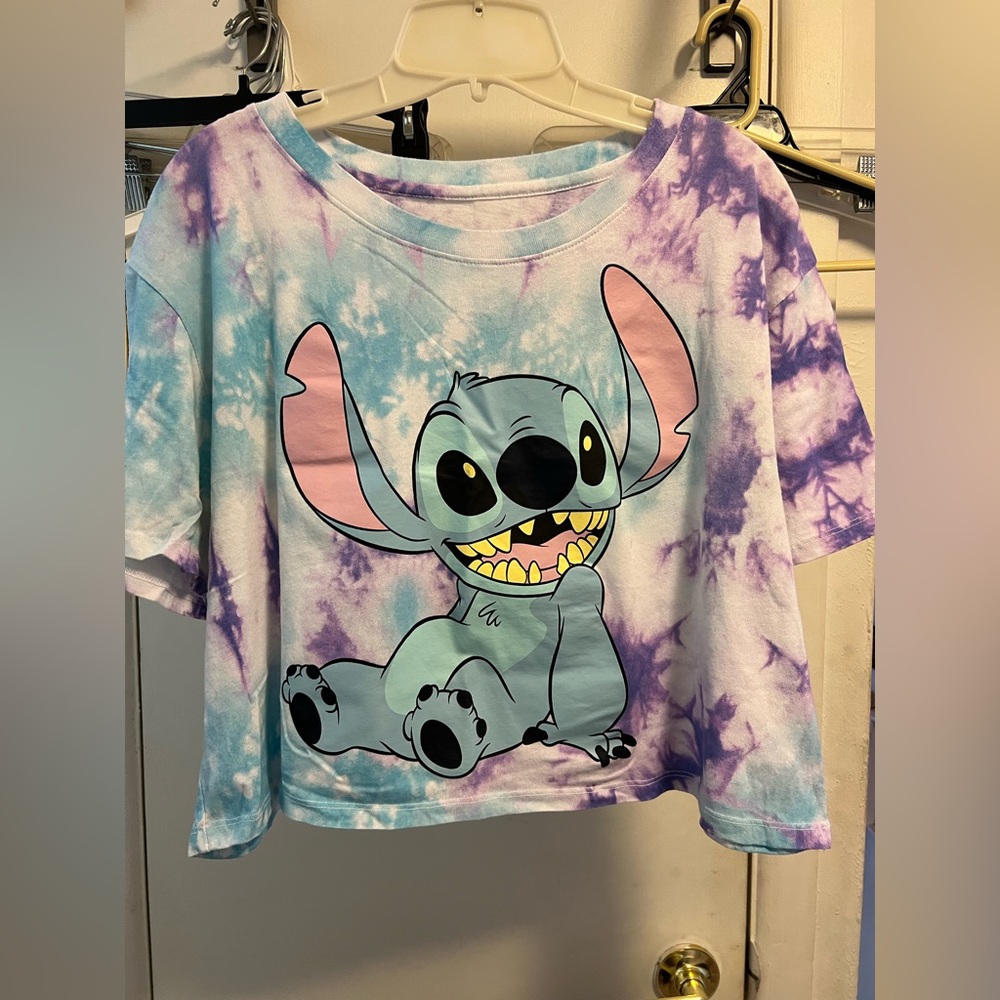 XXL women’s blue and purple tie dye Stitch crop top